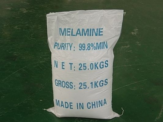 Bom preço Pó da melamina da essência 3.1g/L 99,5% da proteína, resina de melamina de PH7.8 C3H6N6 on-line